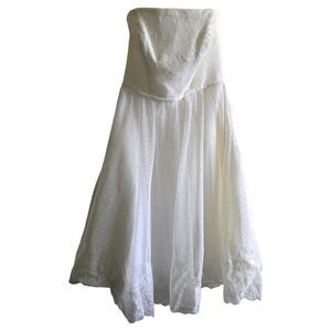 Galina Strapless Lace & Swiss Tea Length Wedding Dress Size 6 Style WG3858
